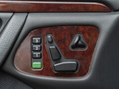 Mercedes Benz E430 V8 