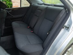 Mercedes Benz E430 V8 