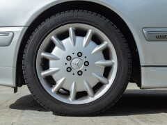 Mercedes Benz E430 V8 