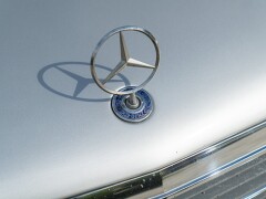 Mercedes Benz E430 V8 
