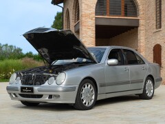 Mercedes Benz E430 V8 