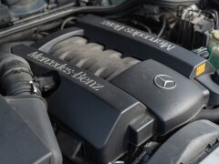 Mercedes Benz E430 V8 