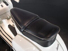 Piaggio PIAGGIO VESPA 180 SS 