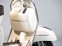 Piaggio PIAGGIO VESPA 180 SS 