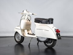 Piaggio PIAGGIO VESPA 180 SS 
