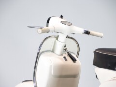 Piaggio PIAGGIO VESPA 180 SS 