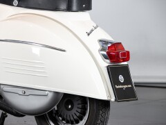 Piaggio PIAGGIO VESPA 180 SS 