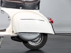 Piaggio PIAGGIO VESPA 180 SS 
