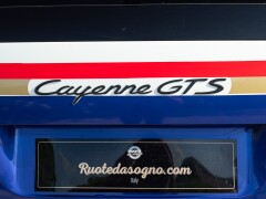 Porsche CAYENNE S LIVREA ROTHMANS 