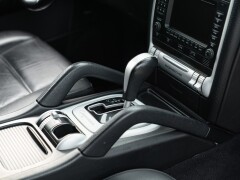 Porsche CAYENNE S LIVREA ROTHMANS 