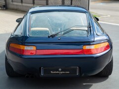 Porsche 928 