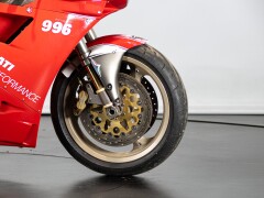 Ducati 996 