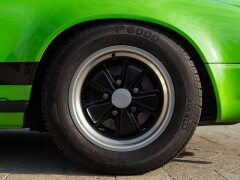 Porsche 911 CARRERA 2.7 