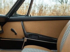 Porsche 911 TARGA 2.4 S 