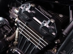 Triumph SPEED TRIPLE 