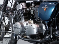 Honda CB 750 FOUR 