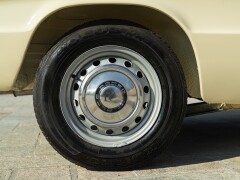 Alfa Romeo SPIDER 1750 VELOCE \"OSSO DI SEPPIA\" 