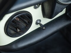 Alfa Romeo SPIDER 1750 VELOCE \"OSSO DI SEPPIA\" 