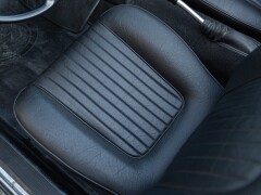 Alfa Romeo SPIDER 1750 VELOCE \"OSSO DI SEPPIA\" 