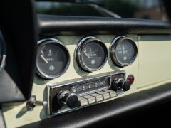 Alfa Romeo SPIDER 1750 VELOCE \"OSSO DI SEPPIA\" 