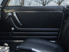 Alfa Romeo SPIDER 1750 VELOCE \"OSSO DI SEPPIA\" 