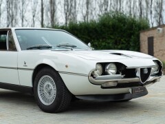 Alfa Romeo MONTREAL 