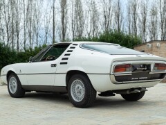 Alfa Romeo MONTREAL 