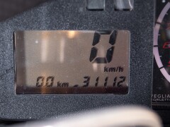 Aprilia RSV R 1000 TUONO 