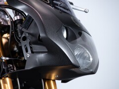 Aprilia RSV R 1000 TUONO 