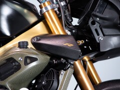 Aprilia RSV R 1000 TUONO 