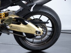 Aprilia RSV R 1000 TUONO 