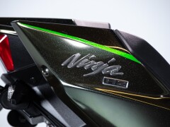 Kawasaki NINJA H2 CARBON 
