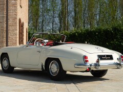 Mercedes Benz 190 SL 