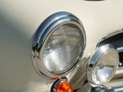 Mercedes Benz 190 SL 