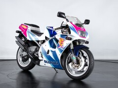 Suzuki RGV GAMMA 250 