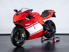 Ducati DUCATI DESMOSEDICI RR 