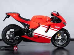 Ducati DUCATI DESMOSEDICI RR 
