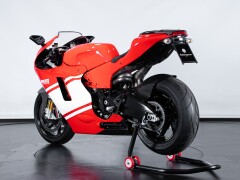 Ducati DUCATI DESMOSEDICI RR 