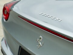 Ferrari CALIFORNIA T 