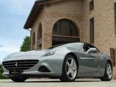 Ferrari CALIFORNIA T 