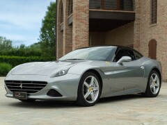 Ferrari CALIFORNIA T 