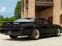 Pontiac FIREBIRD TRANS-AM 