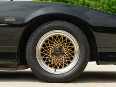 Pontiac FIREBIRD TRANS-AM 