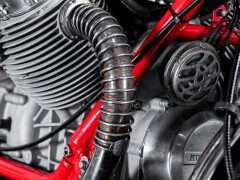 Moto Guzzi V7 SPORT \"Telaio Rosso\" 