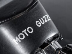 Moto Guzzi V7 SPORT \"Telaio Rosso\" 