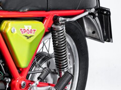 Moto Guzzi V7 SPORT \"Telaio Rosso\" 