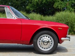 Alfa Romeo GIULIA SPRINT GT VELOCE 
