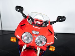 Honda RC 45 