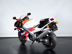 Honda RC 45 