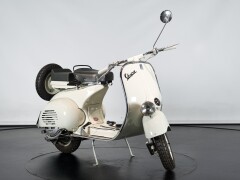 Piaggio VESPA VN2T 125 \"FARO BASSO \" 